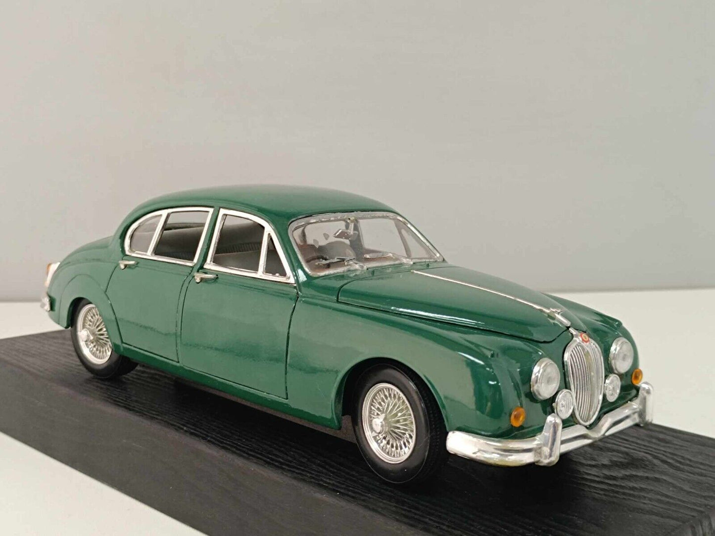 Jaguar Mark 2 1959 Verde Maisto 1/18 Green Usato + Box GM Shop