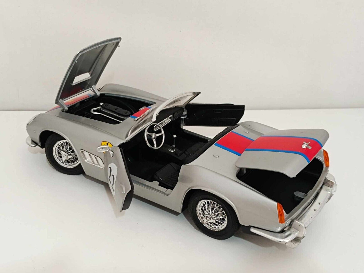 Ferrari 250 California #22 - Polistil 1:16 GM Shop