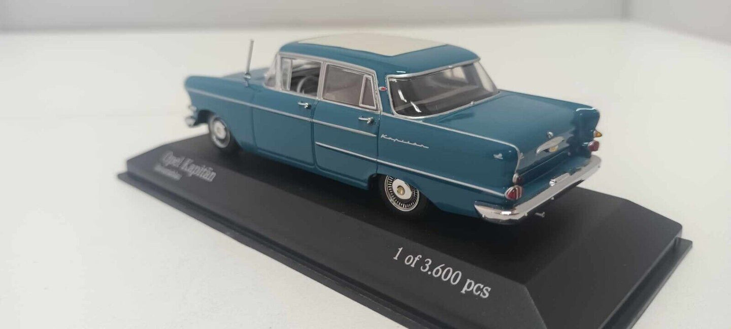 Opel Kapitan Bavariablau 1959 Blu Minichamps 1:43 Usato Limited Edition 3600 pcs