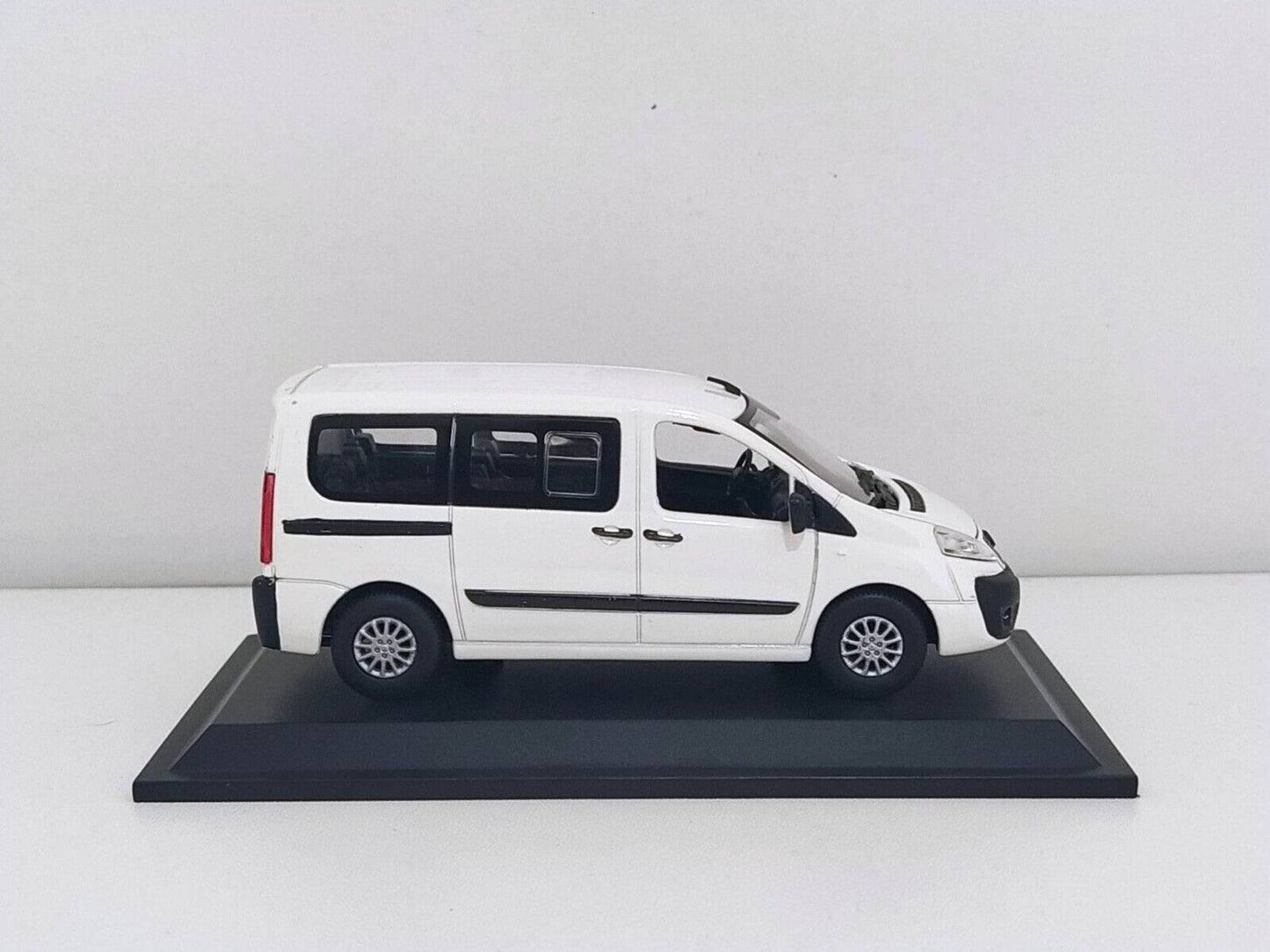 Fiat Scudo (2007) - Edicola (Fiat Story) 1:43 GM Shop