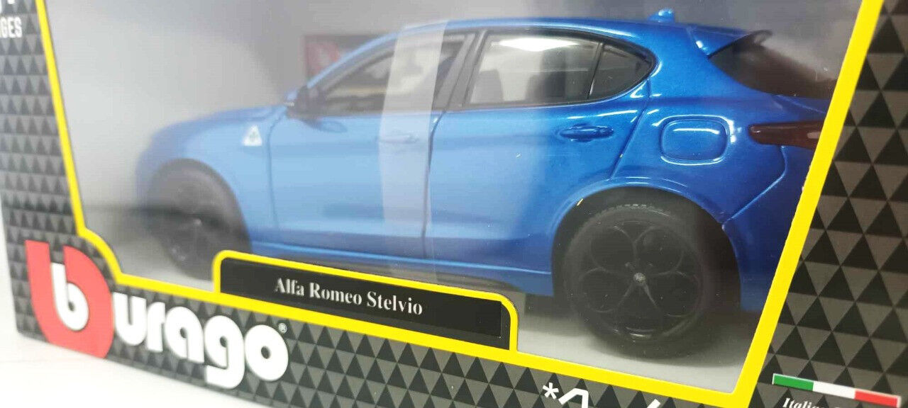 Alfa Romeo Stelvio Quadrifoglio Burago 1:24 Blu Misano Nuovo