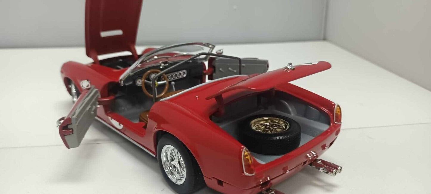 Ferrari 250 GT LWB California Spyder 12h di Sebring 1960 Hot Wheels 1:18 Usato