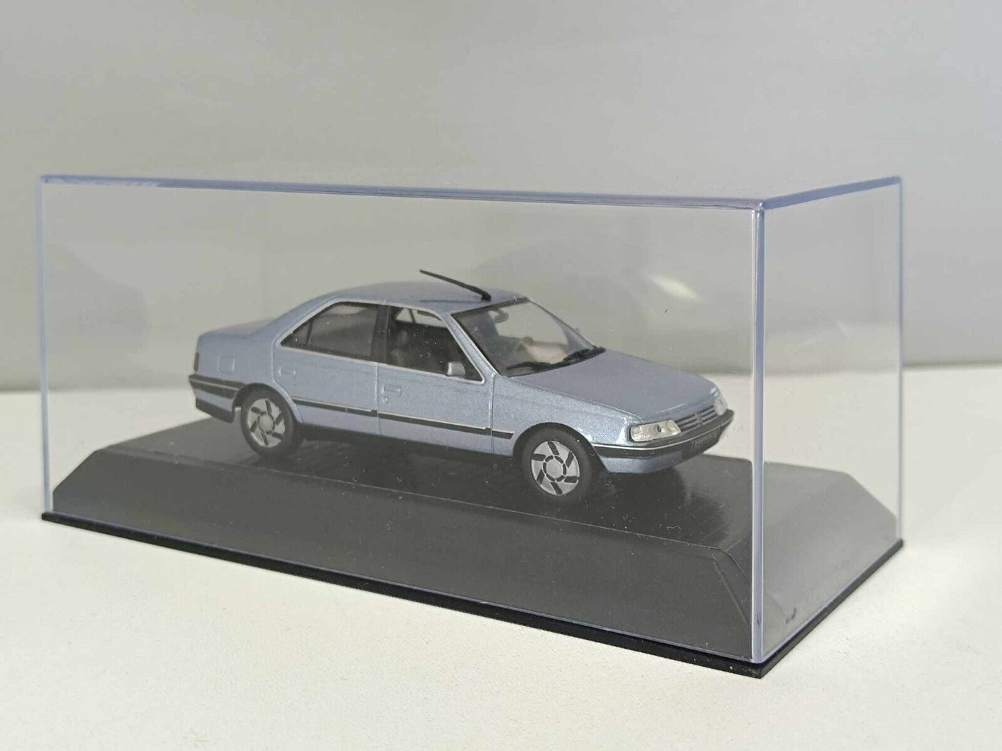 Peugeot 405 Grey Met Grigio Metallizzato - Norev 1:43 Usato + Box + Teca Rare