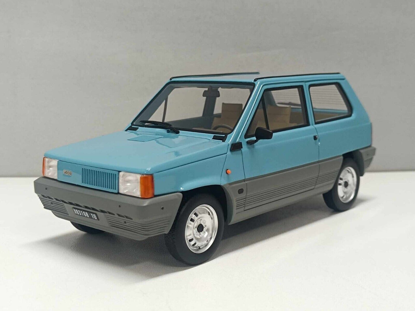 Fiat Panda 45 - 1980 Azzurro Bahia Laudoracing 1:18 Nuovo LM132A2-2