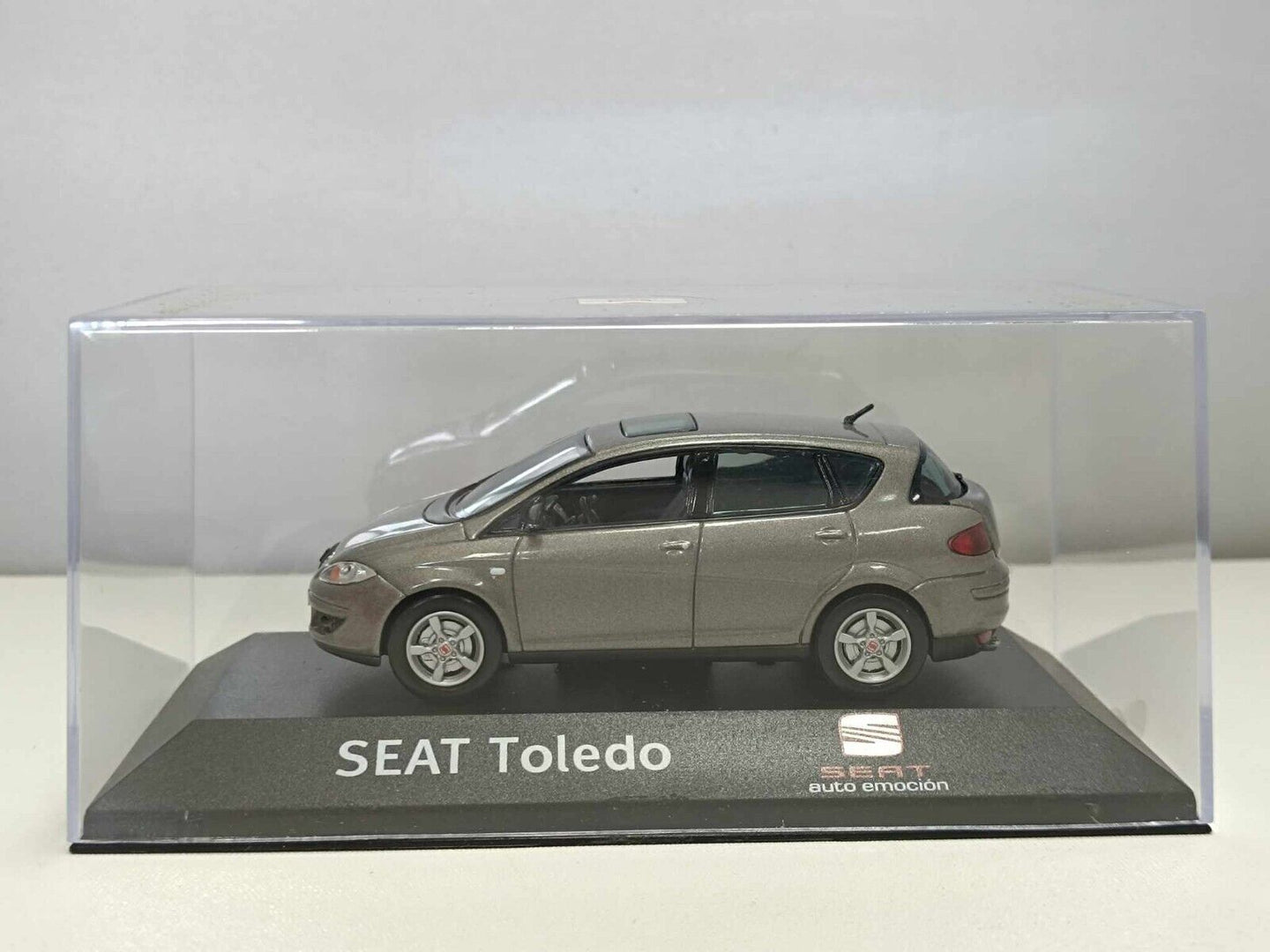 Seat Toledo Seconda Serie VAPS Seat Collection 1:43 Grey Grigio Topo Nuovo