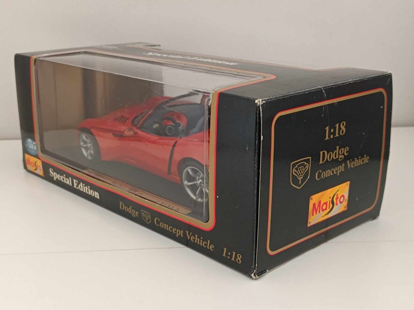Dodge Concept Vehicle - Maisto 1:18 GM Shop
