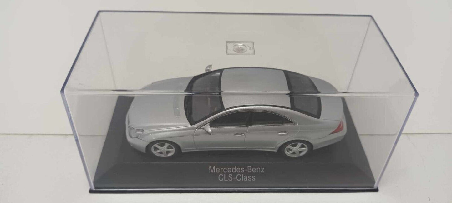 Mercedes-Benz CLS-Class Classe CLS Minichamps 1:43 Silver Usato + Teca