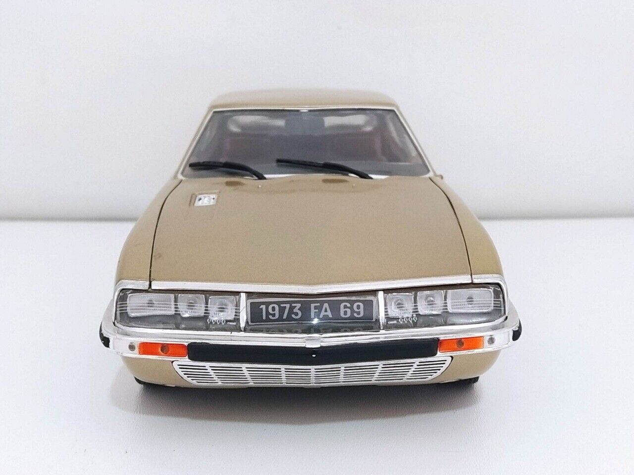 Citroen SM Norev 1/18 Gold Usato + Box GM Shop