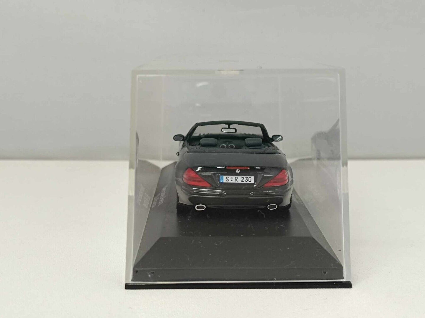 Mercedes-Benz SL-Klasse 2001 Minichamps 1/43 Black Met Usato Dealers Edition