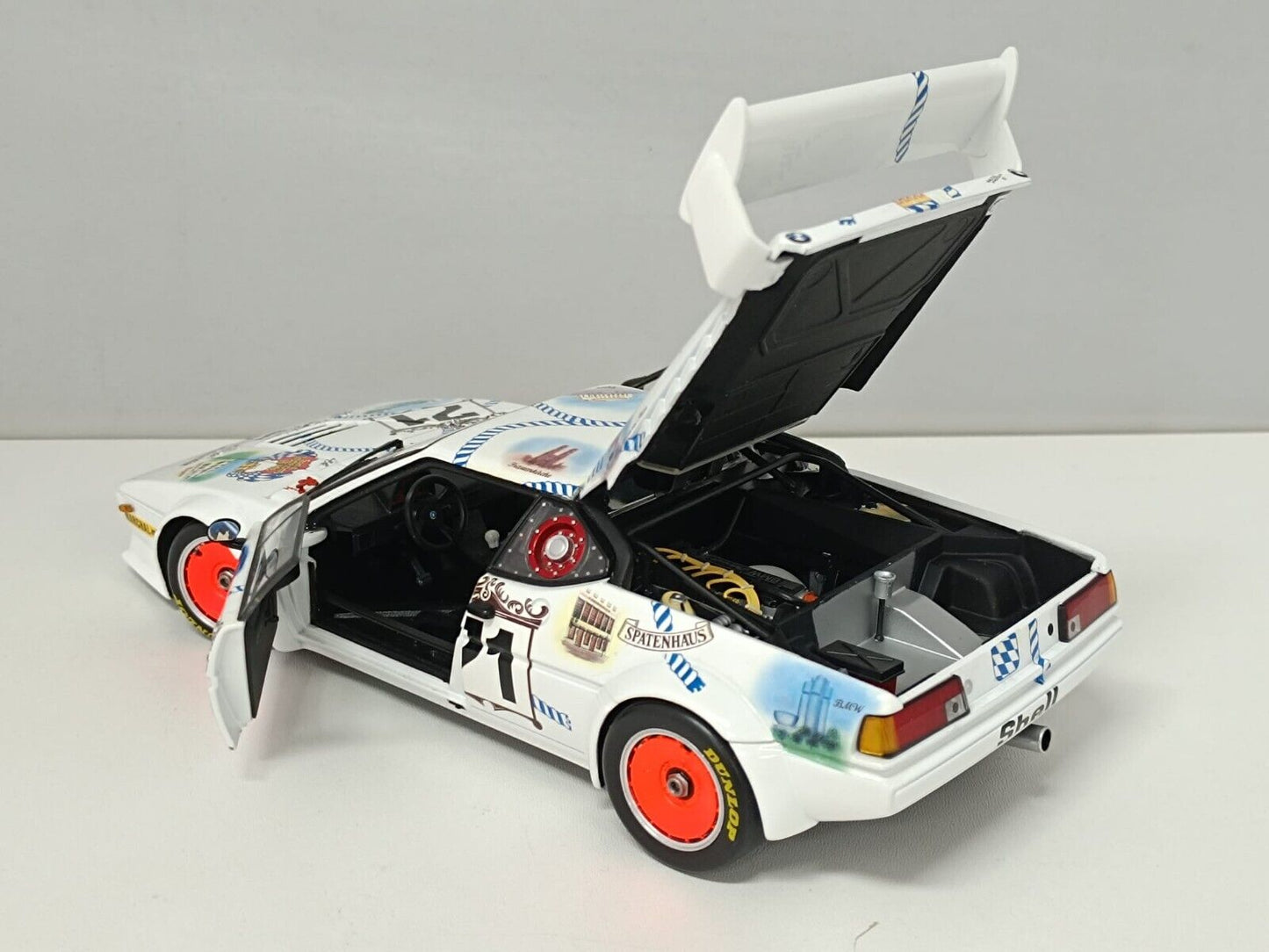 BMW M1 V. Bayern / Oberndorfer / Danner #71 Le Mans 1981 Minichamps 1:18 Usato