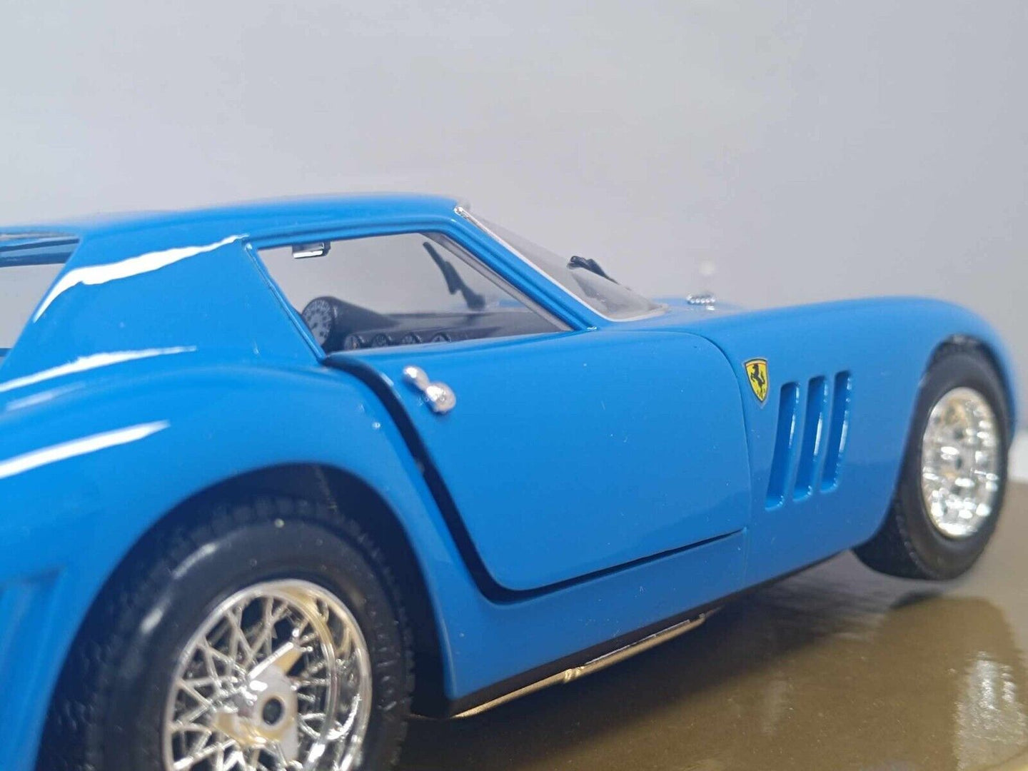 Ferrari 250 GTO 1964 - Guiloy 1:18 Blue Blu Come Nuovo + Box