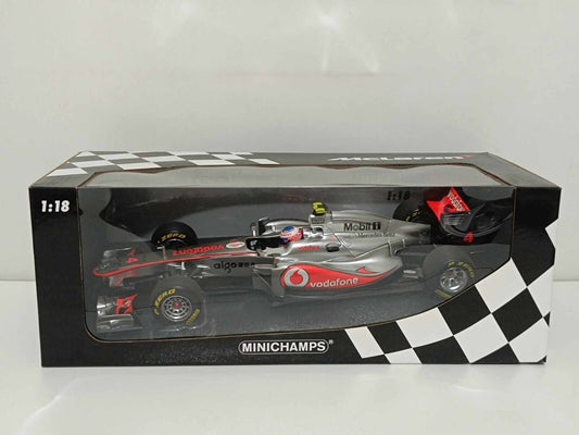McLaren Mercedes Mp4-26 Vodafone J.Button (2011) - Minichamps 1:18 GM Shop