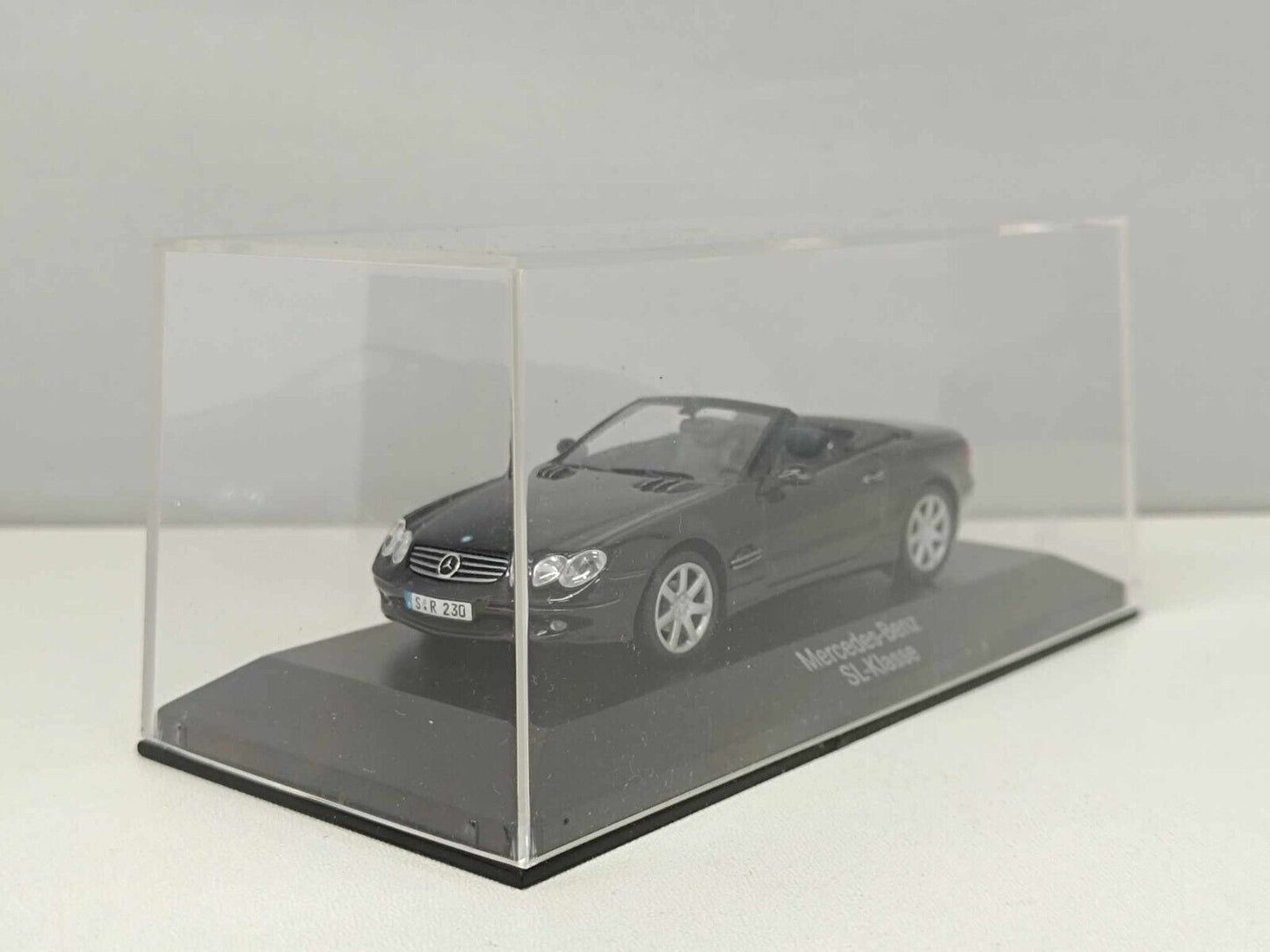 Mercedes-Benz SL-Klasse 2001 Minichamps 1/43 Black Met Usato Dealers Edition