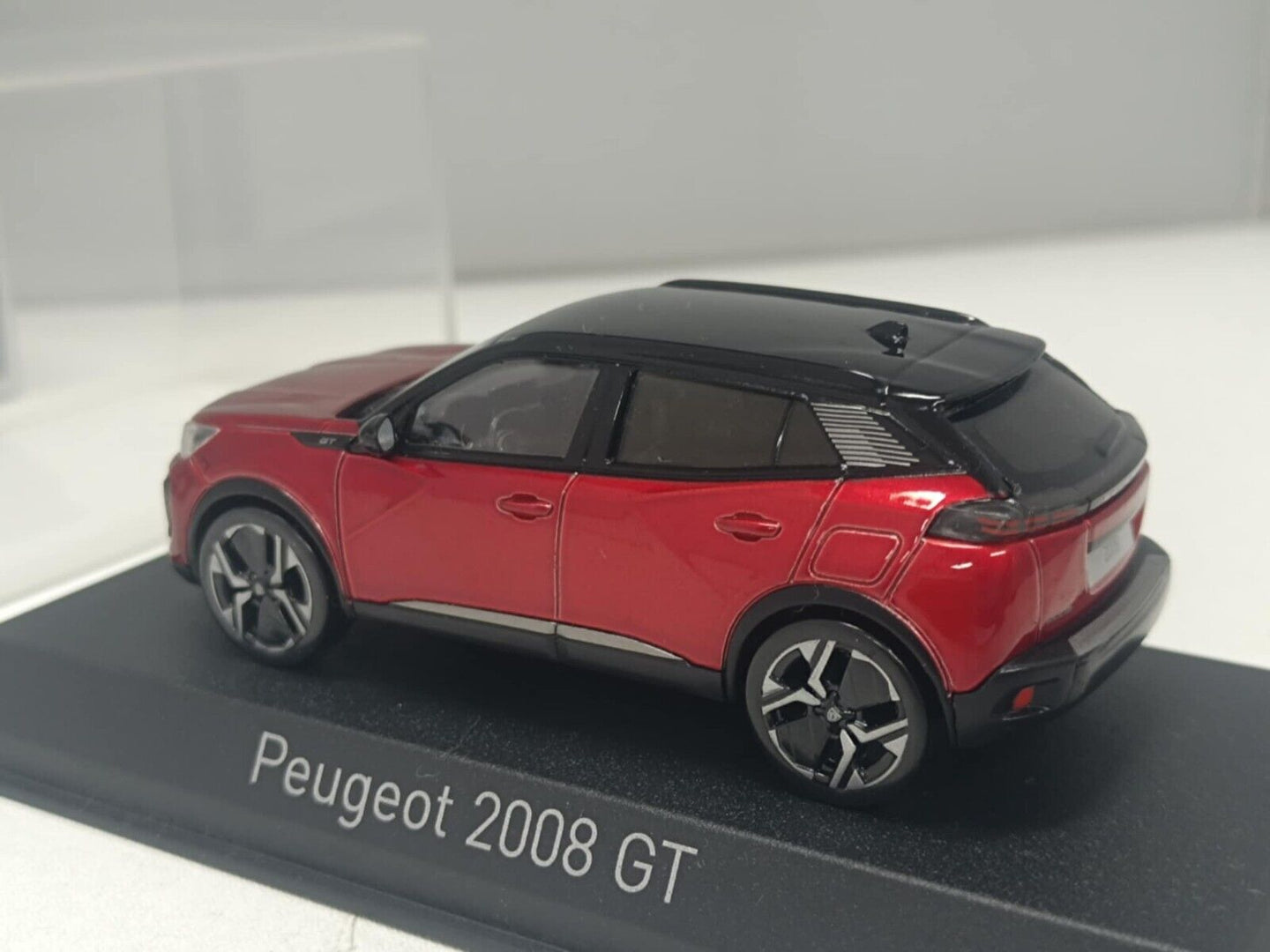 Peugeot 2008 GT 2024 Elixir Red Rosso Metallizzato Norev 1:43 Nuovo 1/43
