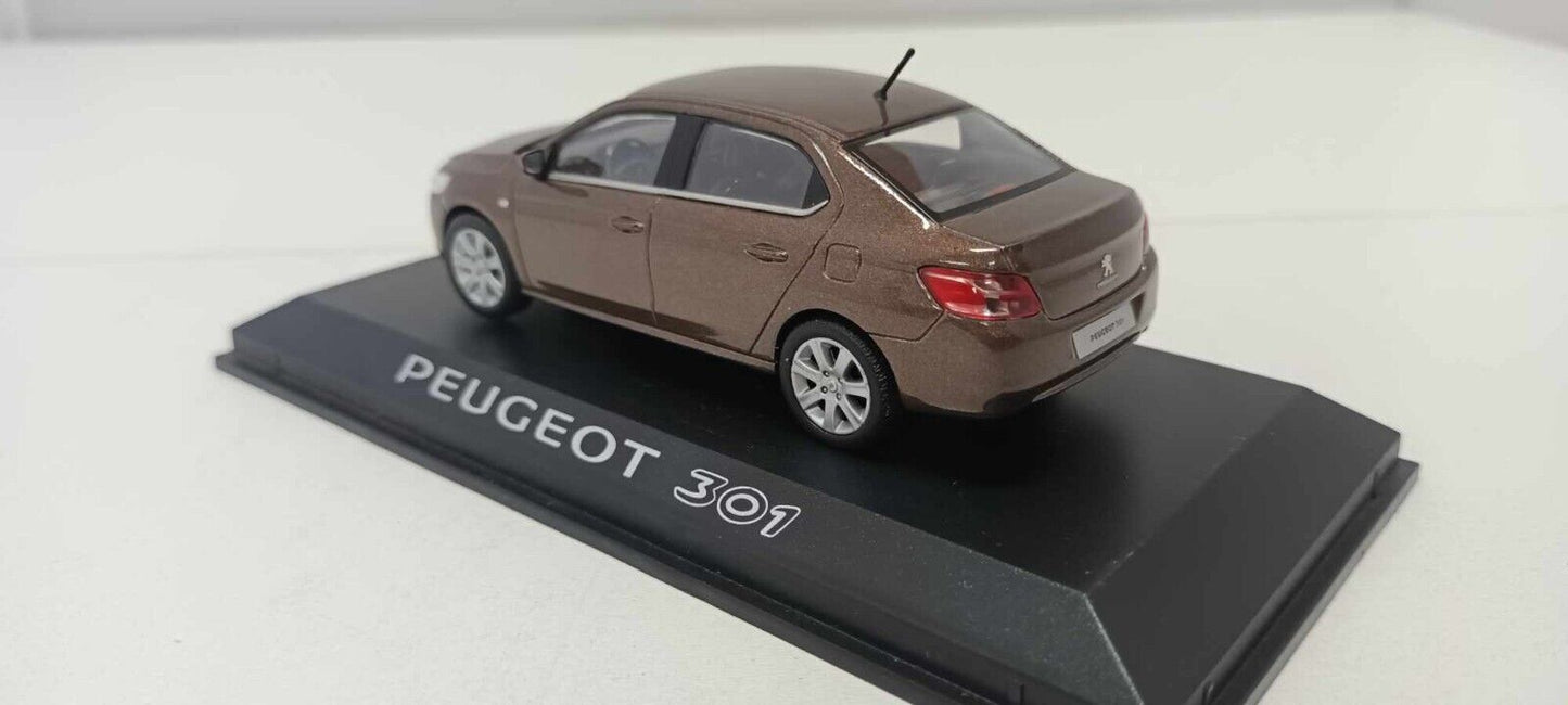 Peugeot 301 4 p 2012 Brown - Norev 1:43 Usato + Teca + Box