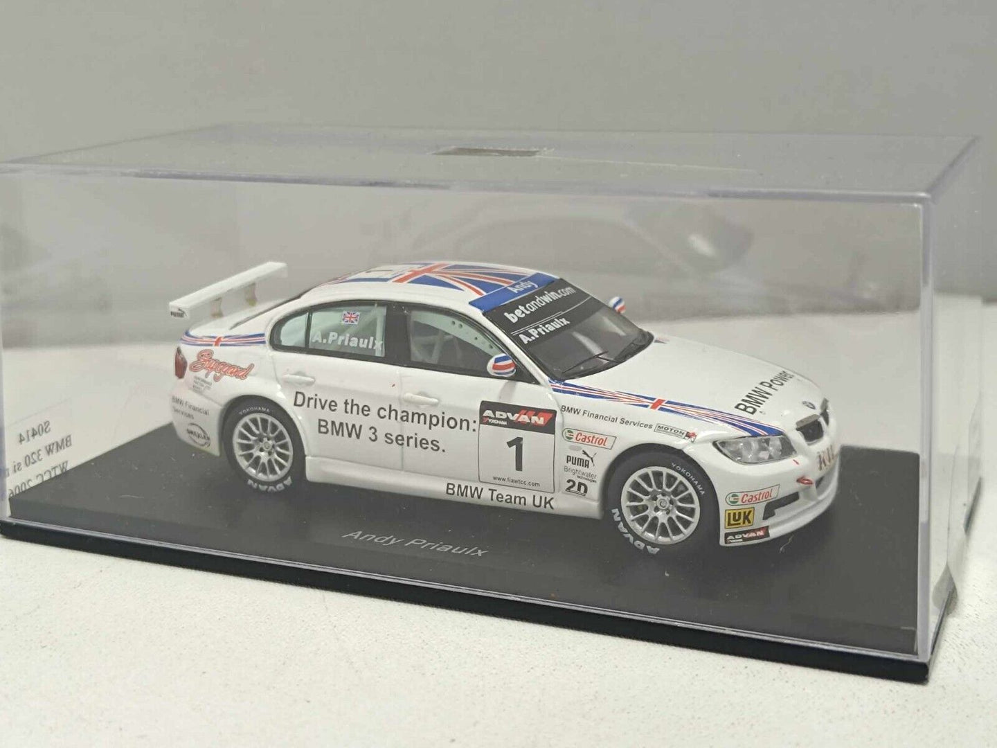 BMW 320 si #1 WTCC 2006 Andy Priaulx - Spark Model 1:43 Usato in box