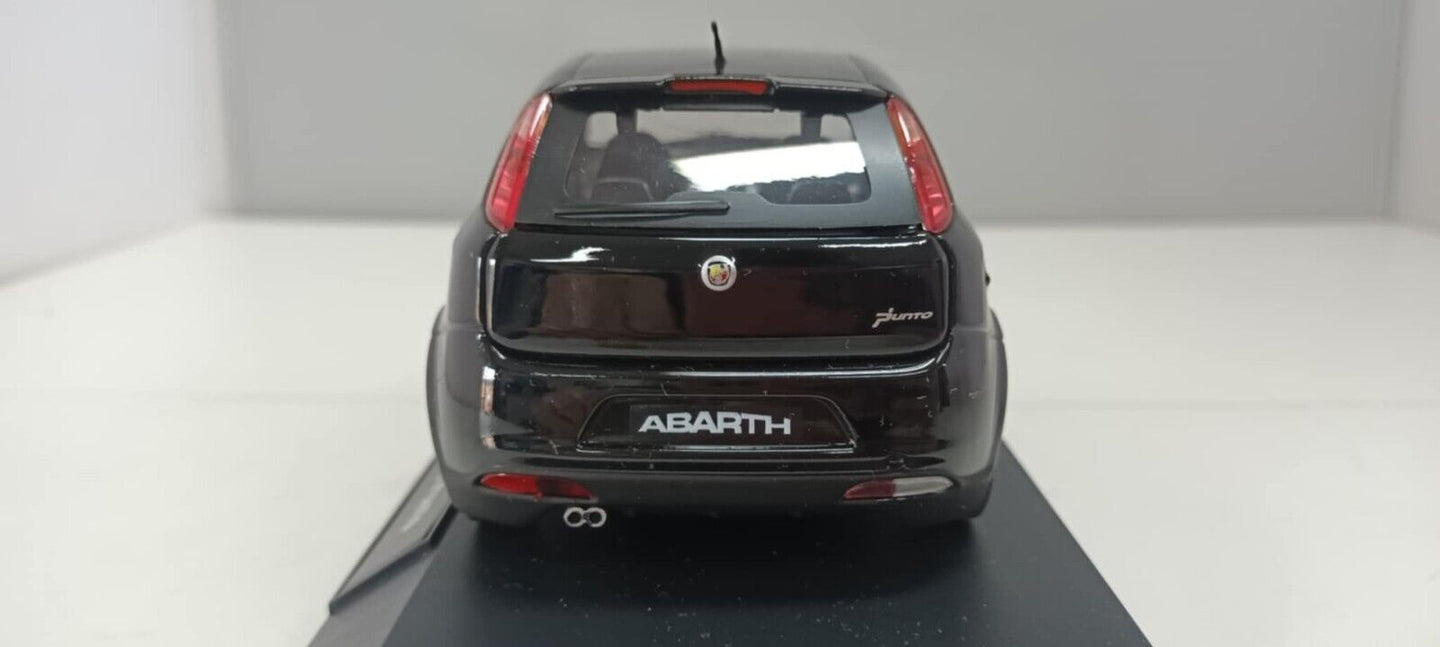 Fiat Abarth Grande Punto Nero Black Motorama 1:24 Usato + Box 1/24 Very Rare 