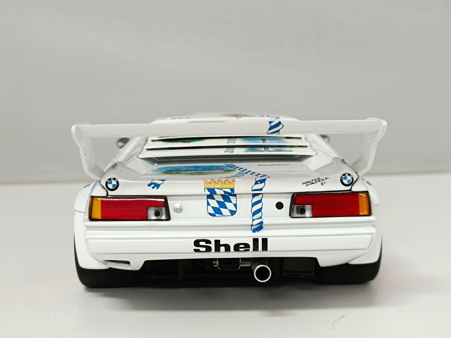 BMW M1 V. Bayern / Oberndorfer / Danner #71 Le Mans 1981 Minichamps 1:18 Usato