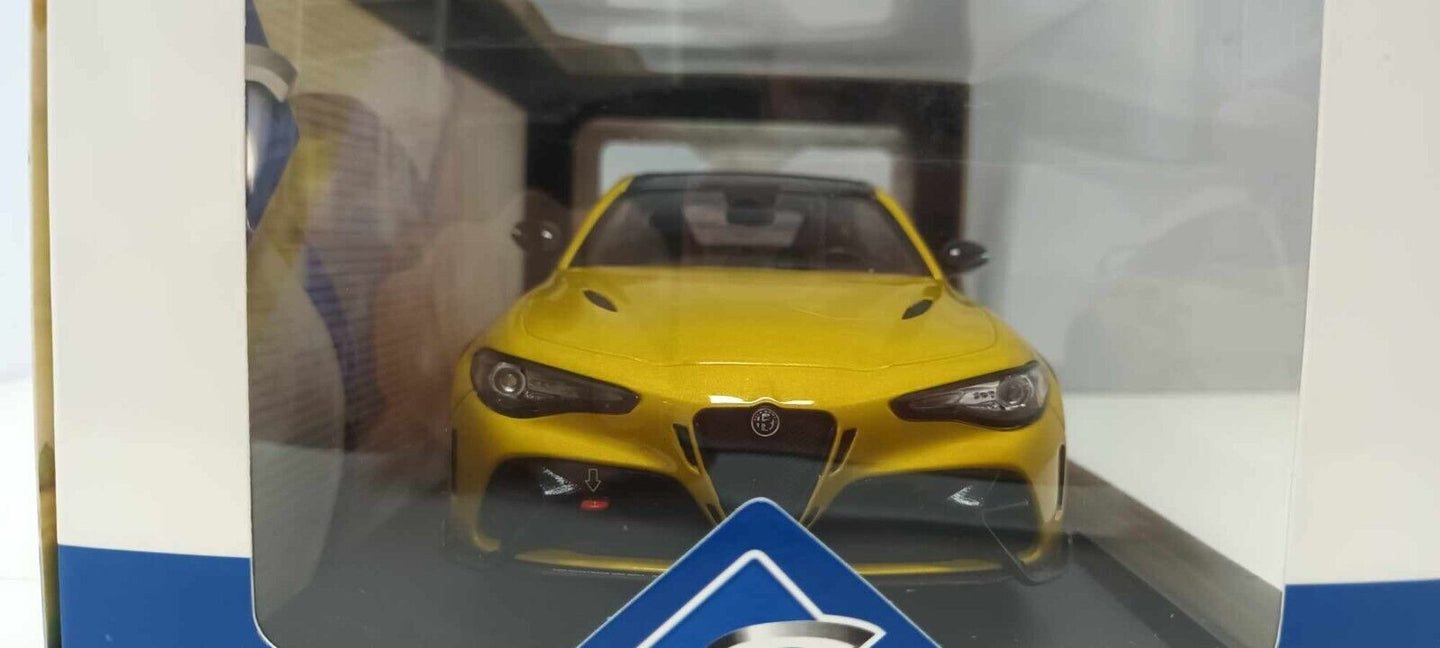 Alfa Romeo Giulia GTA M Nagemaakt 2022 Solido 1:18 Nuovo 1/18