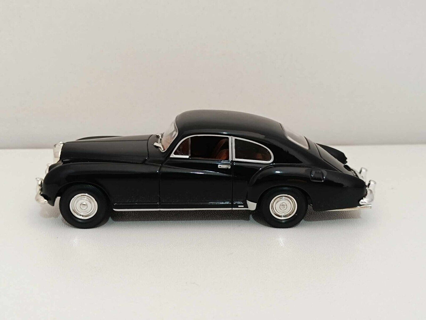 Bentley R Type Continental by Franay (1954) - Signature Series 1:43 GM Shop