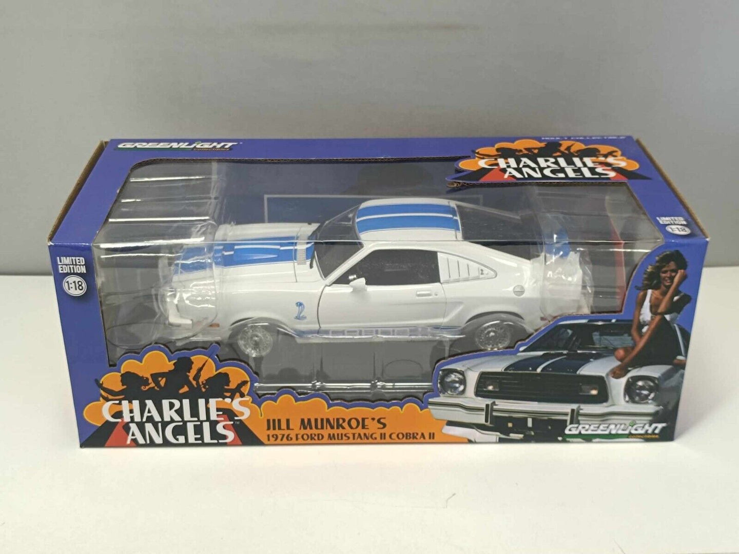Ford Mustang II Cobra II 1976 Jill Munroe's - Charlie's Angels - Greenlight 1:18