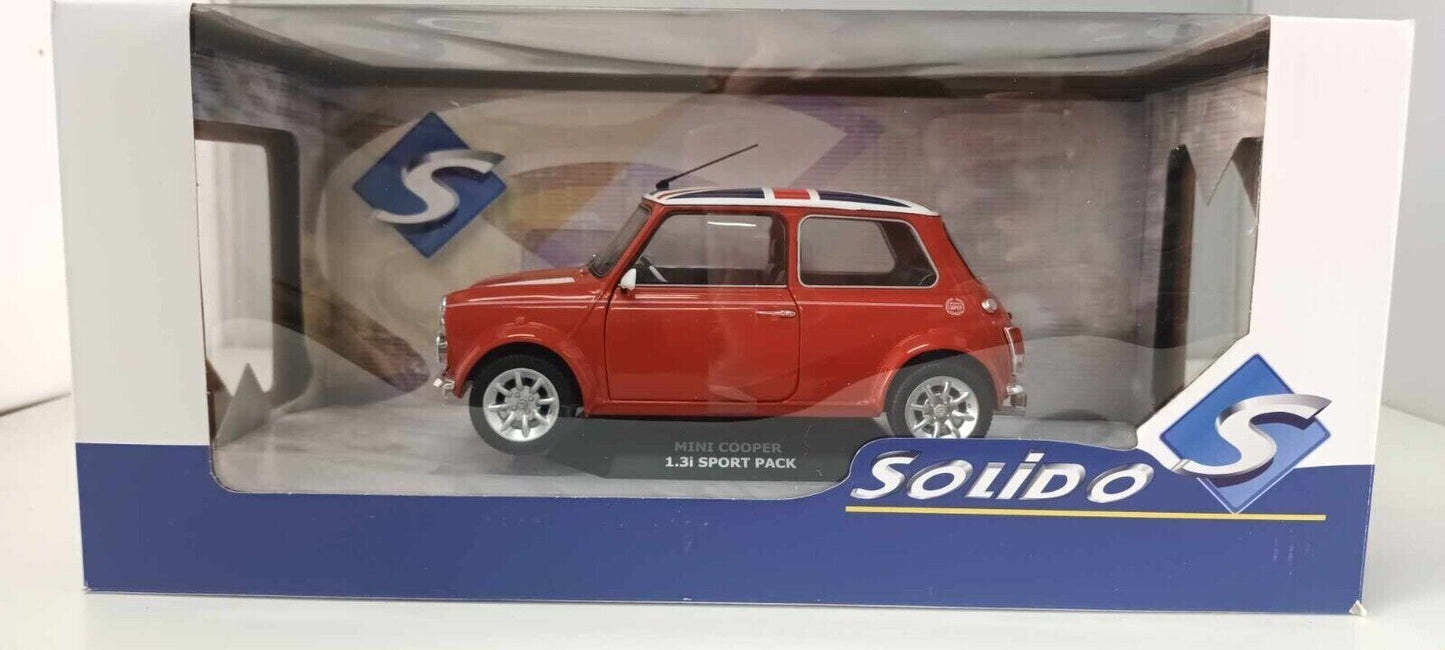 Mini Cooper Sport Pack 1.3i 1997 Solido 1/18 Redfire & Flag Bandiera UK Rosso