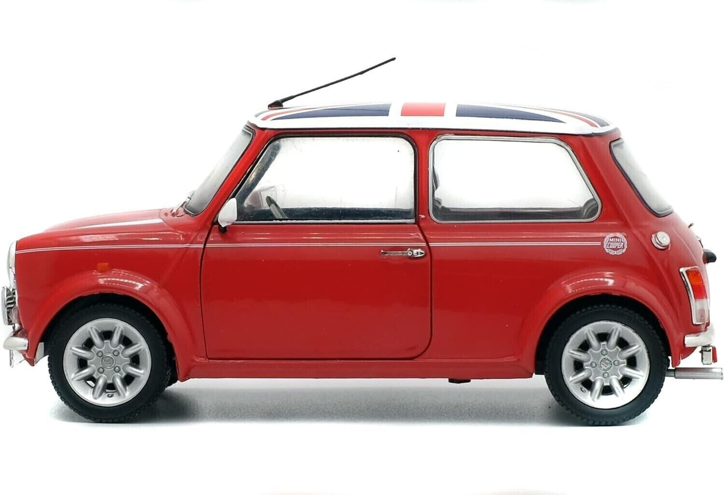 Mini Cooper Sport Pack 1.3i 1997 Solido 1/18 Redfire & Flag Bandiera UK Rosso