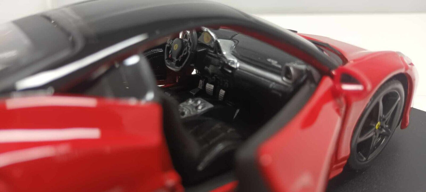 Ferrari 458 Italia 2009 Edicola / Burago Red 1:24 Ferrari Collection Usato