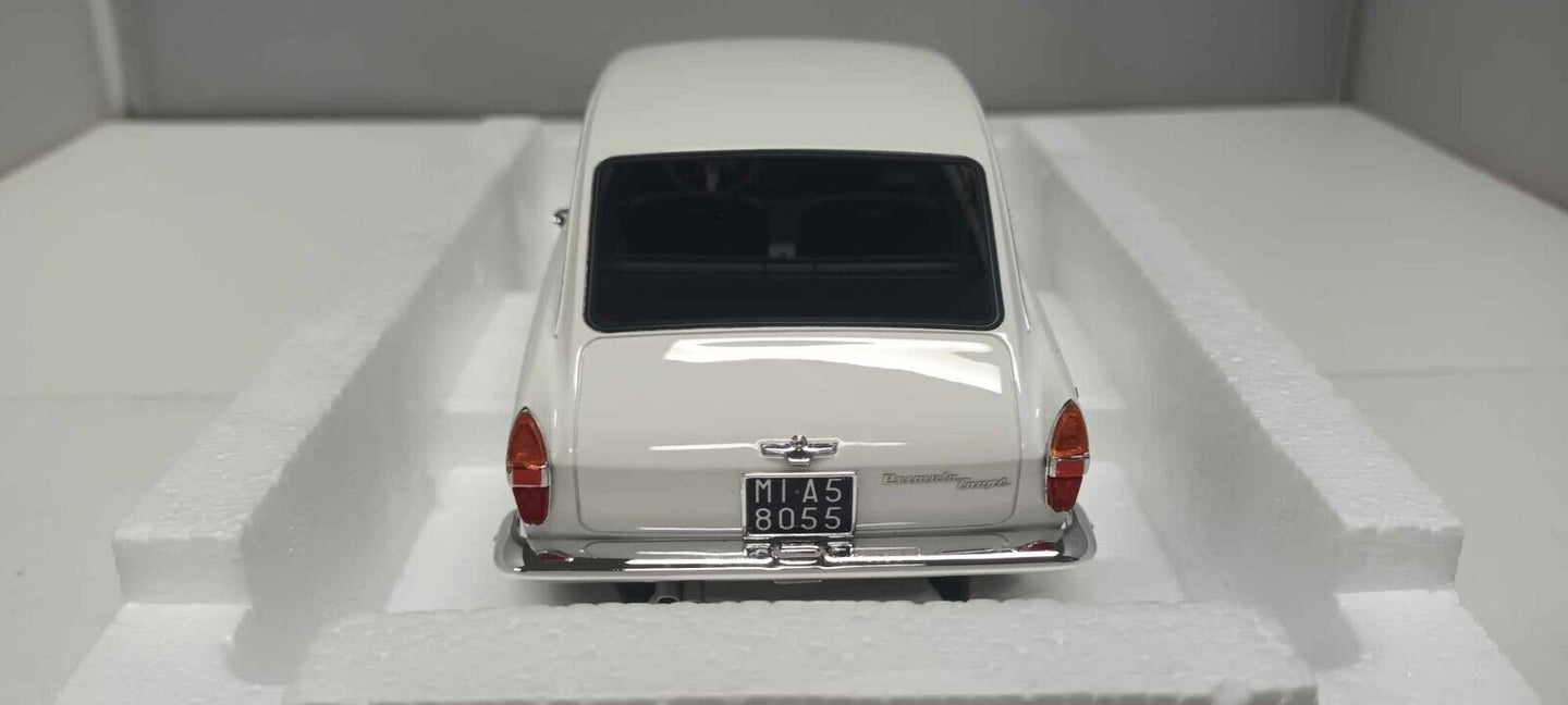 Autobianchi Primula Coupé 1965 Bianco White Laudoracing 1:18 Limited Edition