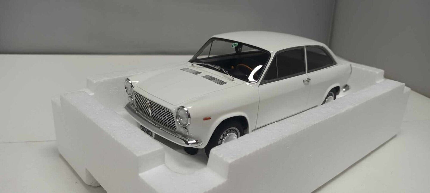 Autobianchi Primula Coupé 1965 Bianco White Laudoracing 1:18 Limited Edition