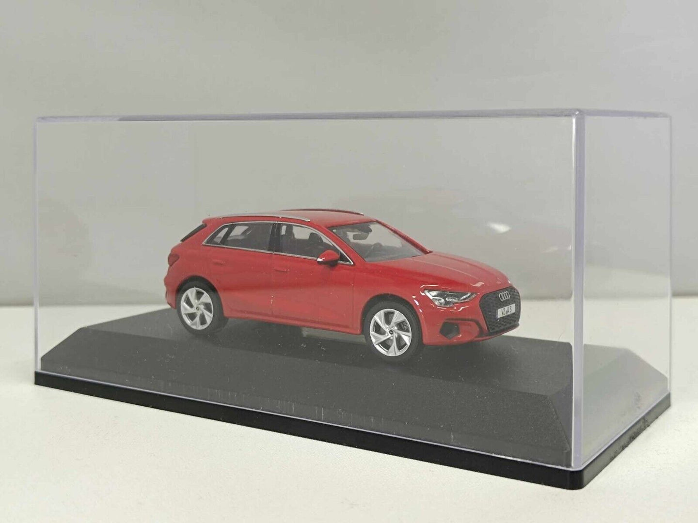 Audi A3 Sportback 4th 2020 - I-Scale 1:43 Rosso Usato