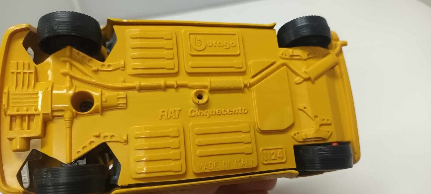 Fiat 500 - 1993 Giallo Yellow Burago Bburago Made in Italy 1:24 Usato 1/24