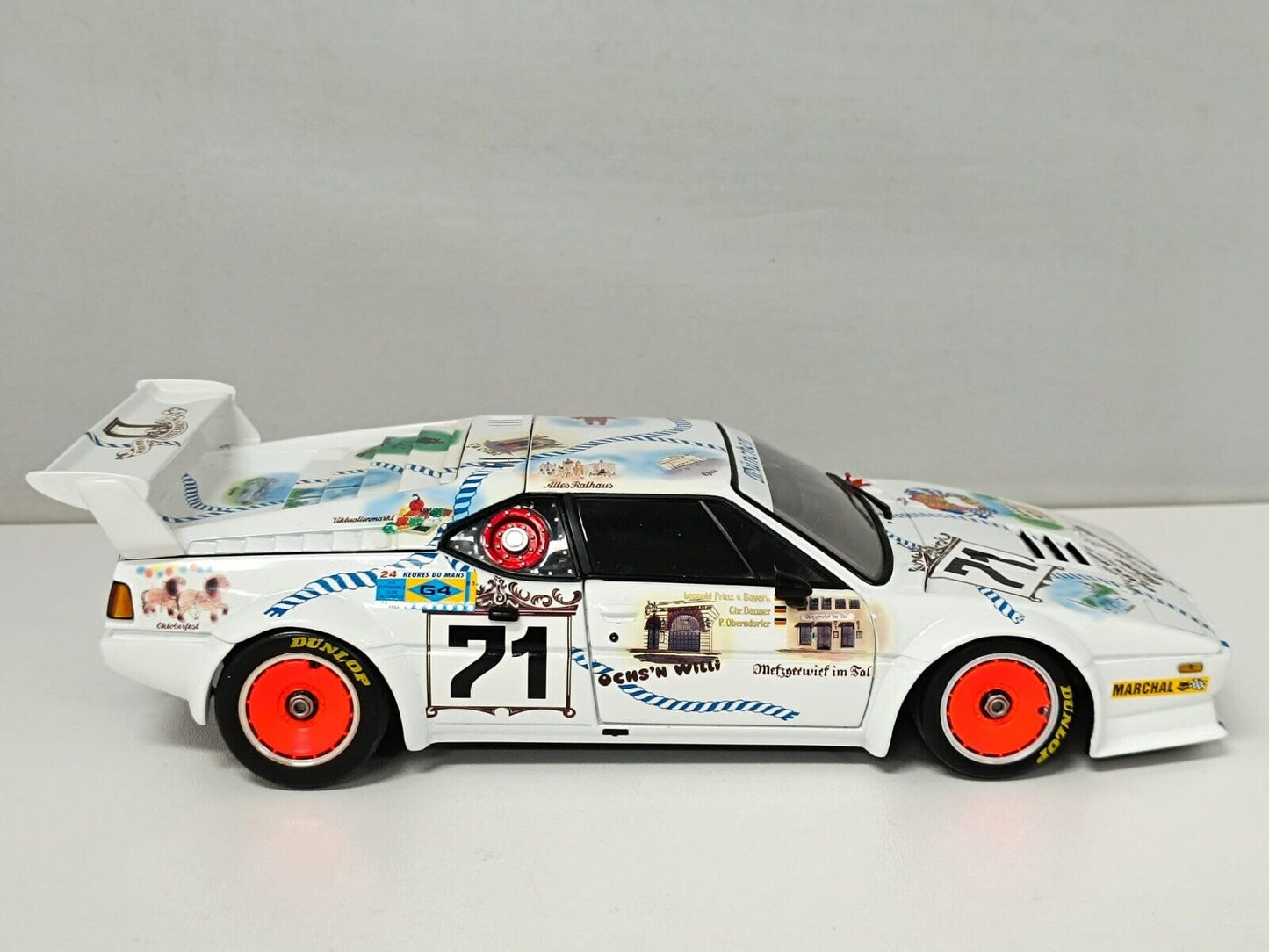 BMW M1 V. Bayern / Oberndorfer / Danner #71 Le Mans 1981 Minichamps 1:18 Usato