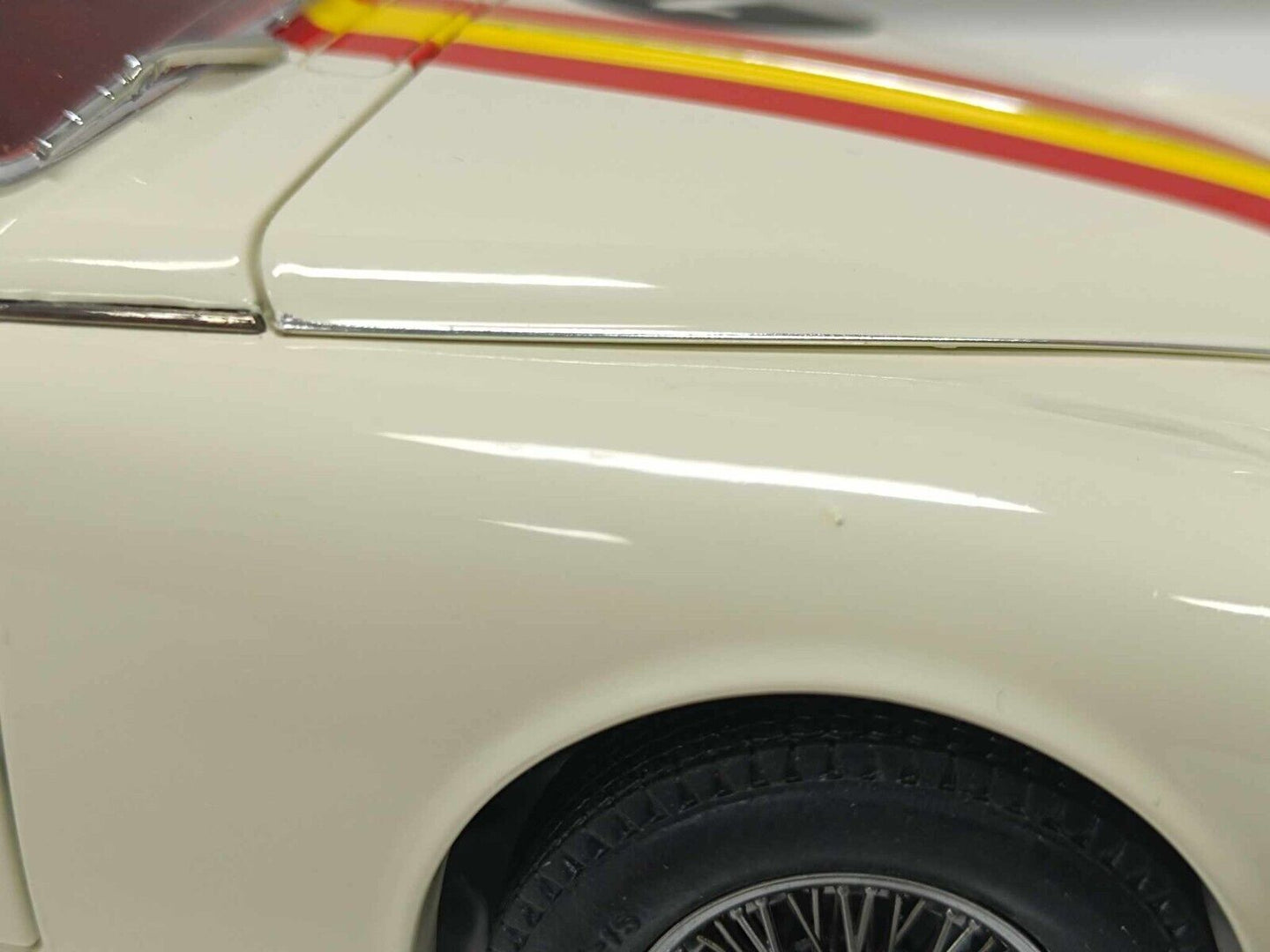 Jaguar Mark 2 3.8 Bob Jane 1962 #1 - Model-Icons 1:18 Limited Edition 2000 pezzi