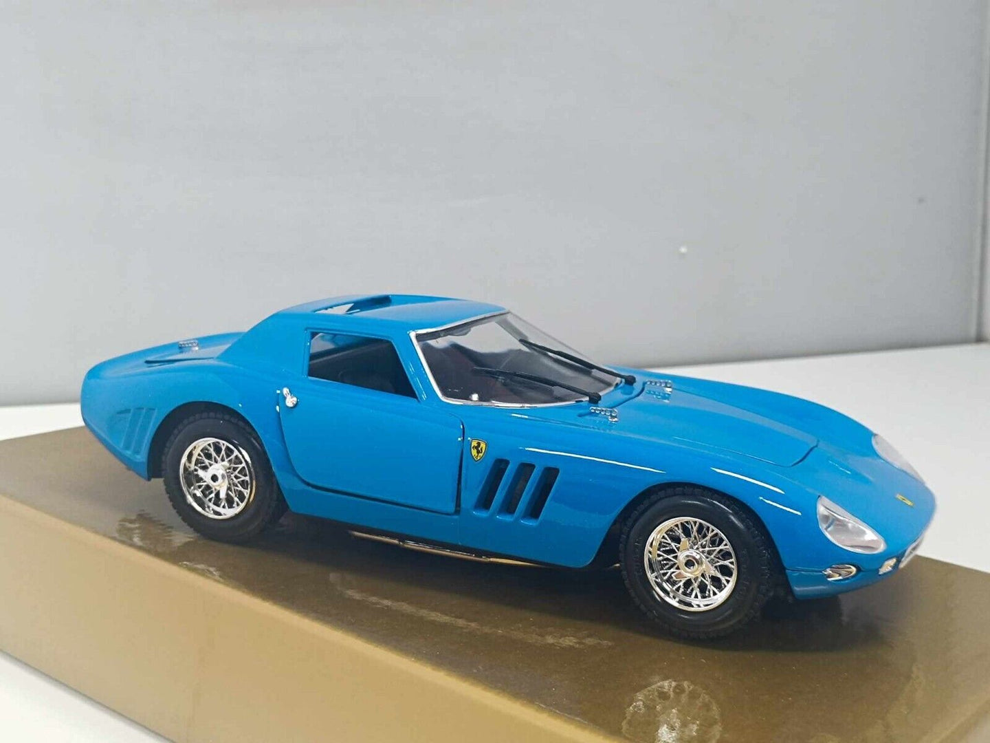 Ferrari 250 GTO 1964 - Guiloy 1:18 Blue Blu Come Nuovo + Box
