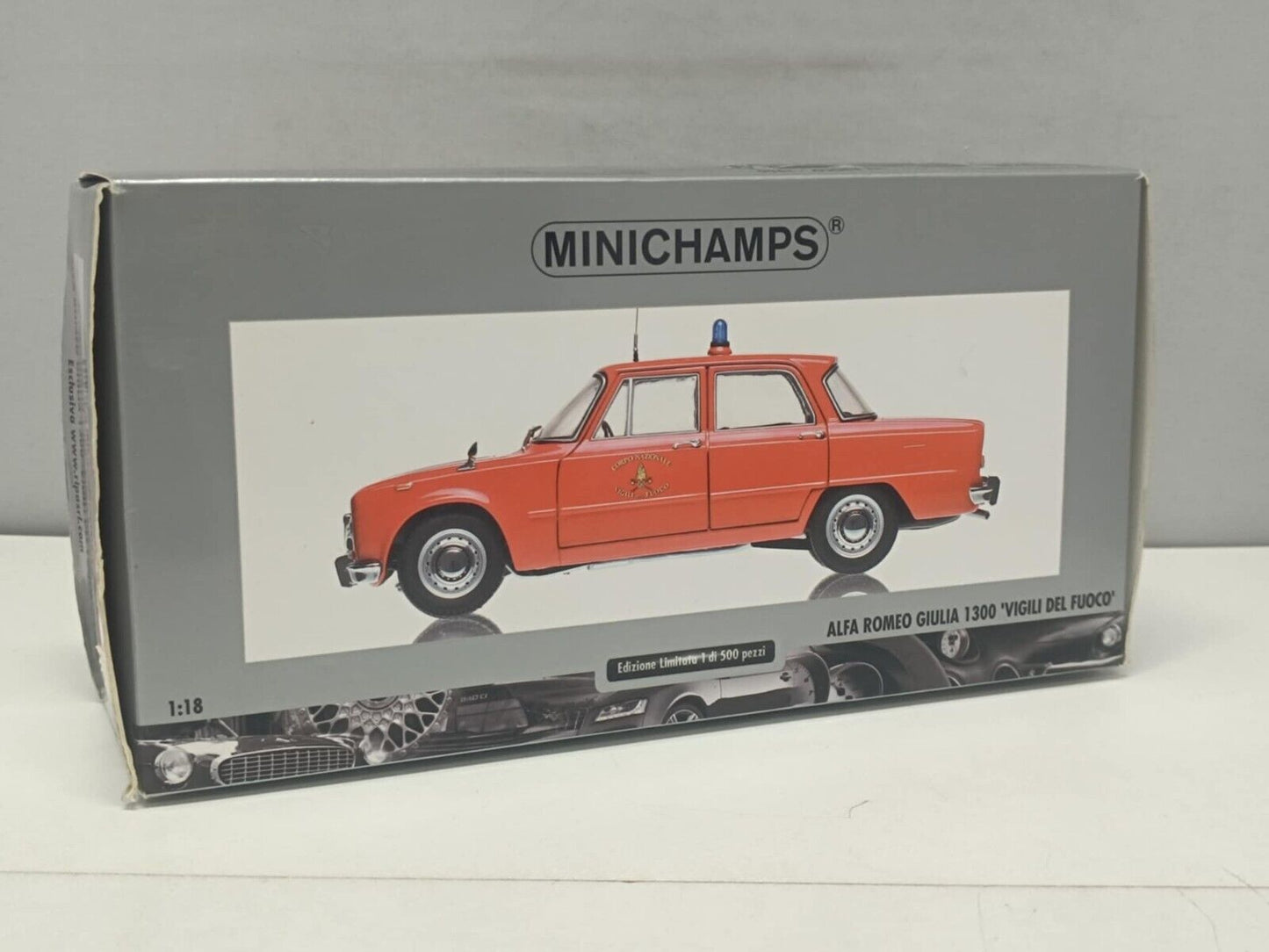 Alfa Romeo Giulia 1300 Vigili del fuoco 1970 Minichamps 1:18 Usato Limited 500