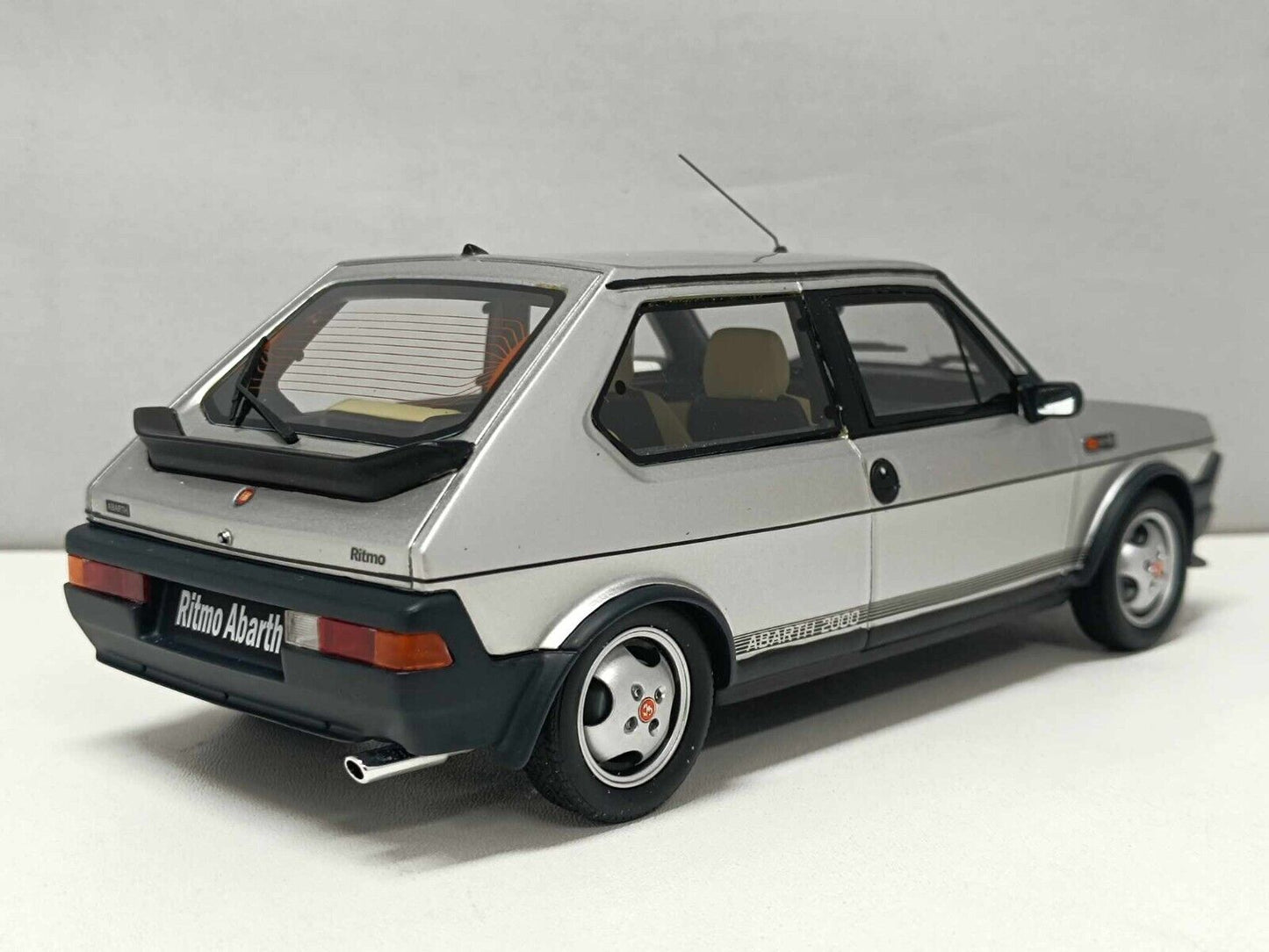 Fiat Ritmo 125 TC Abarth 1982 Silver Grigio - Laudoracing 1:18 Usato + Box Rare