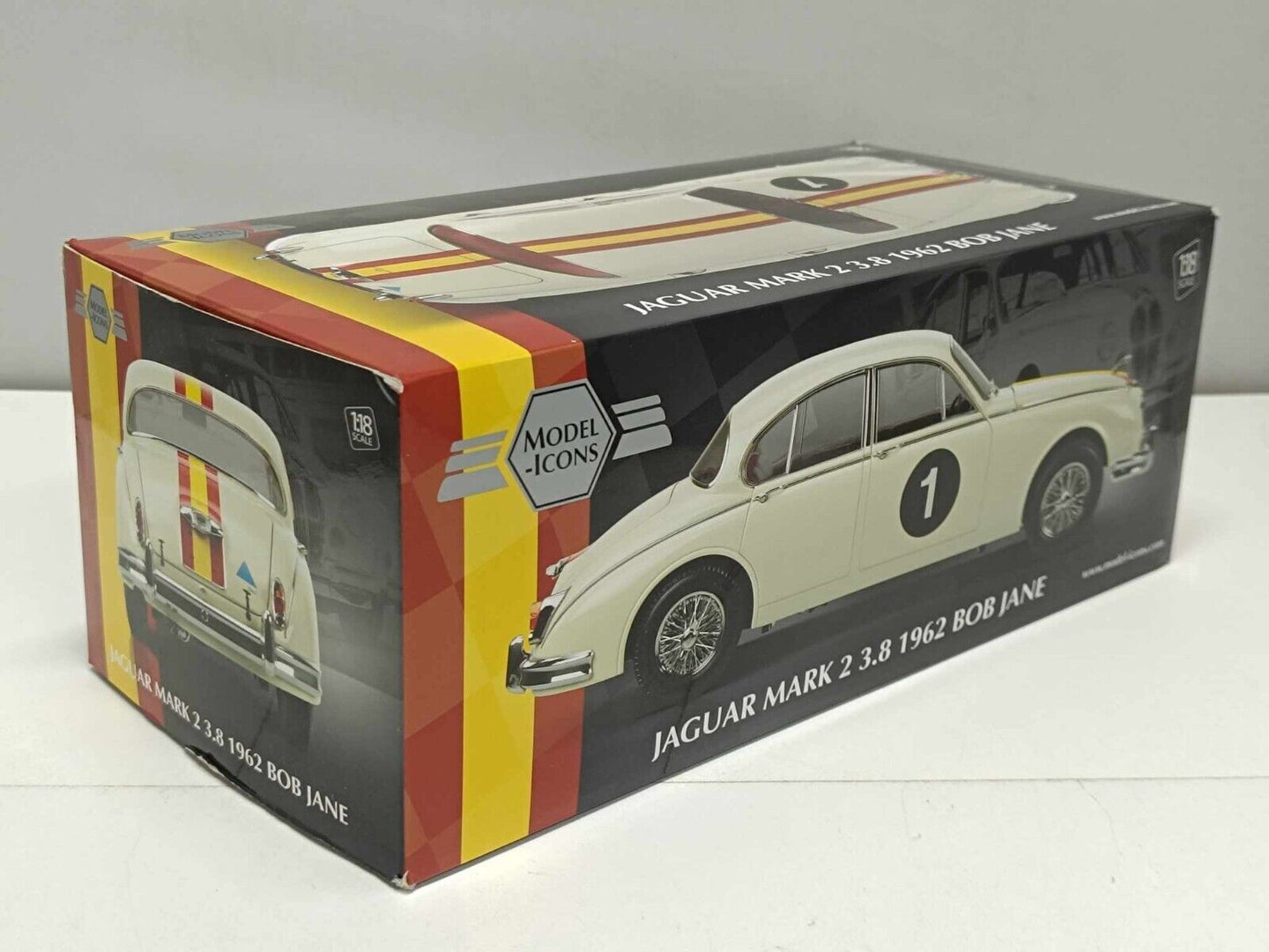 Jaguar Mark 2 3.8 Bob Jane 1962 #1 - Model-Icons 1:18 Limited Edition 2000 pezzi