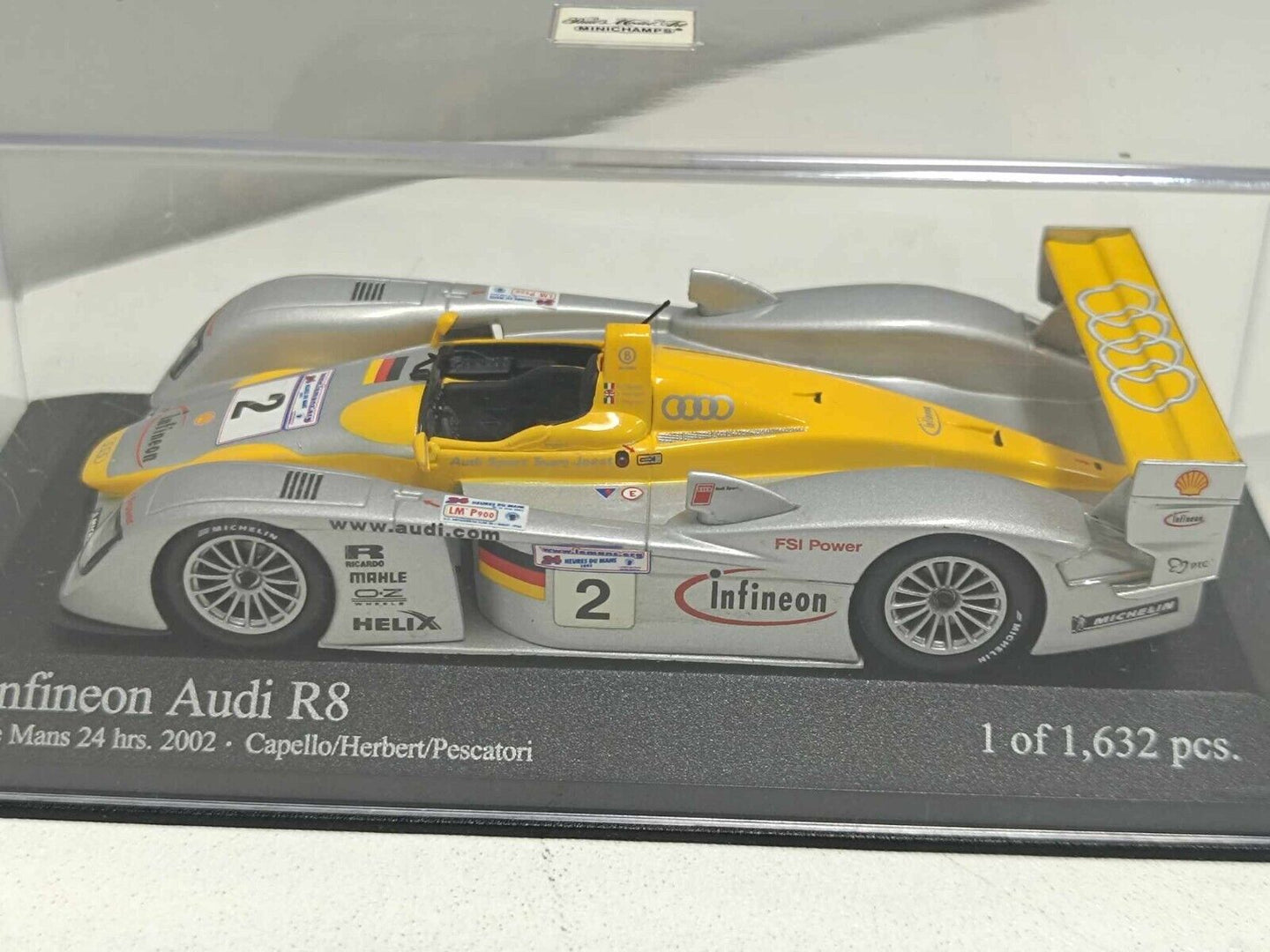 Infineon Audi R8 Le Mans 24 hrs 2002 #2 Limited Edition Minichamps 1:43 Usato
