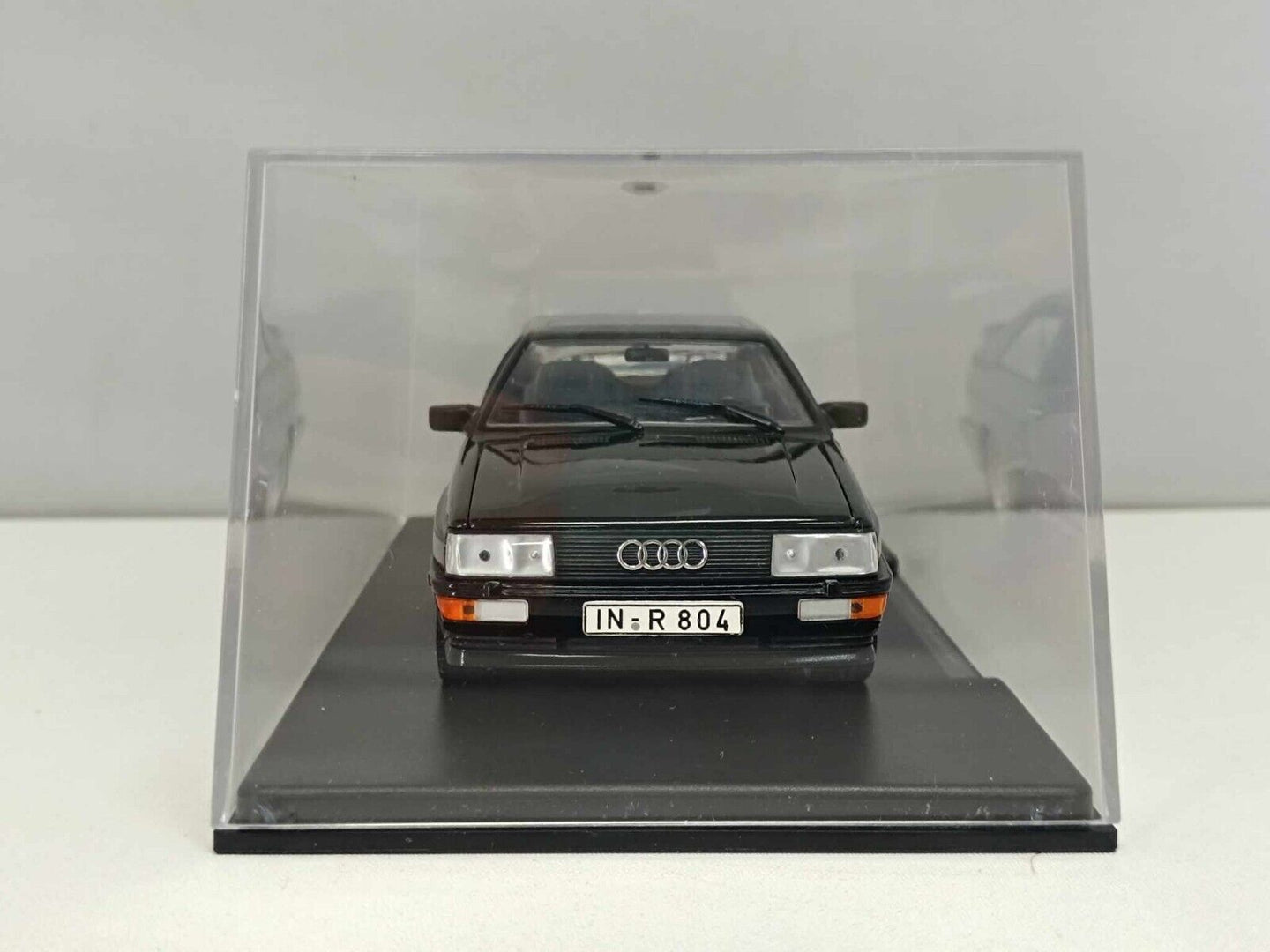 Audi Quattro 2.li Turbo 4 Nero Black 1986 Edicola Leo Models 1:24 Usato + Teca