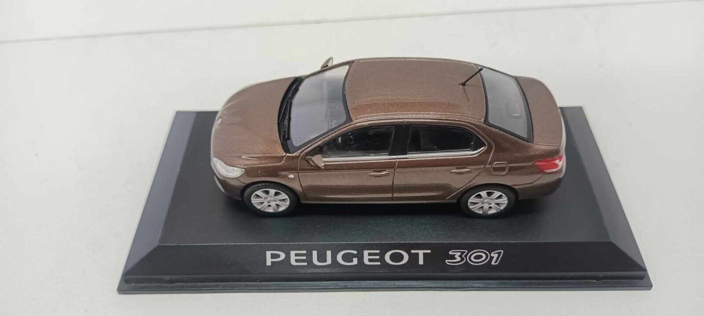 Peugeot 301 4 p 2012 Brown - Norev 1:43 Usato + Teca + Box