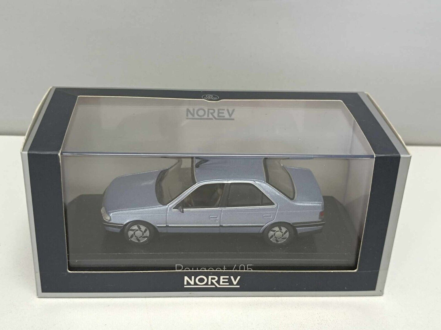 Peugeot 405 Grey Met Grigio Metallizzato - Norev 1:43 Usato + Box + Teca Rare