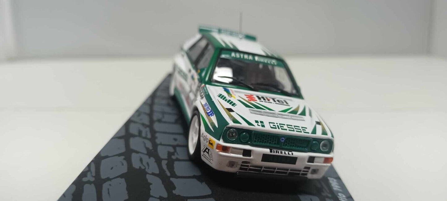 Lancia Delta HF Integrale Il Ciocchetto 1993 Fiorio - Rancati Edicola 1:43 Usato