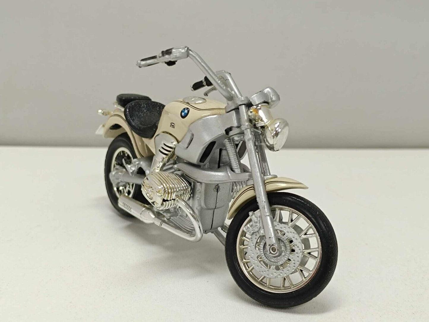 BMW R1200c 1997 - Maisto 1:18 Usato no box