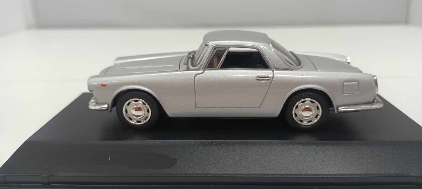 Lancia Flaminia GT Touring Silver Argento Norev 1:43 Usato + Teca