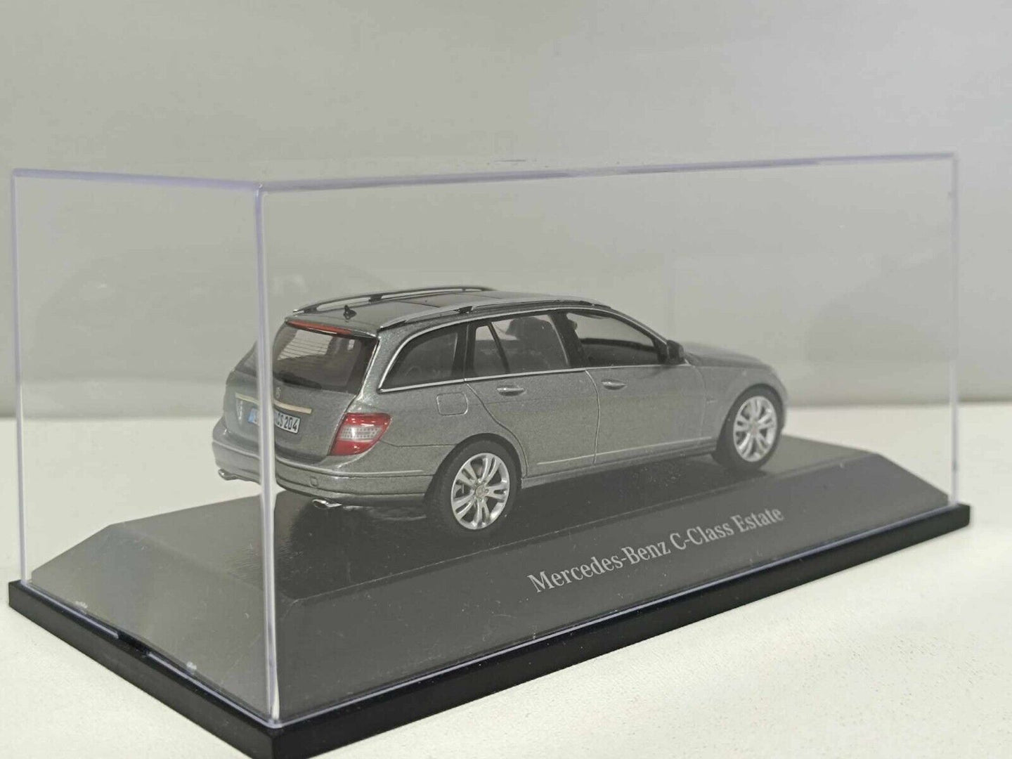 Mercedes-Benz C Klasse T-Modell W204 2007 Palladium Silver Schuco 1:43 Dealer