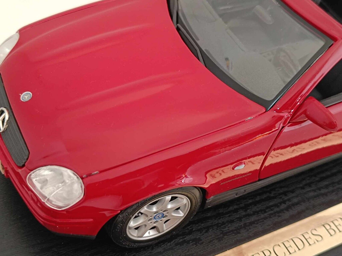 Mercedes-Benz SLK 230 - Maisto 1:18 GM Shop