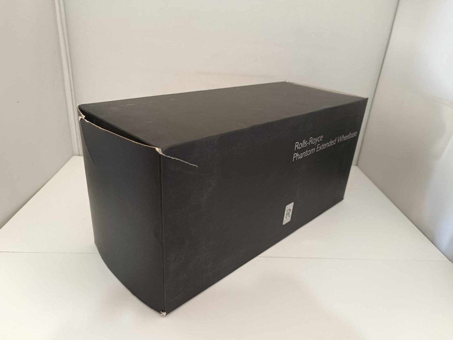 Rolls-Royce Phantom Extended Wheelbase (Very Rare) - Kyosho 1:18 GM Shop