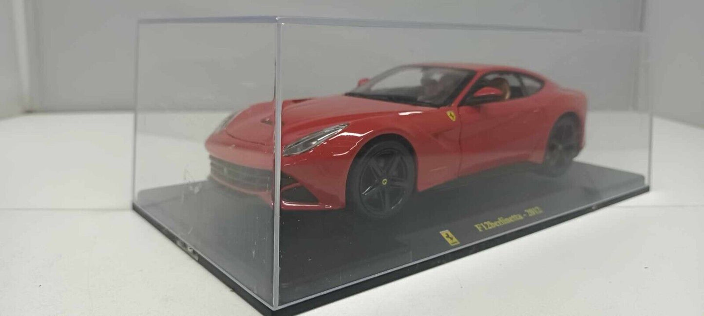 Ferrari F12 Berlinetta 2012 Edicola Burago 1:24 Rosso Red Usato + Teca