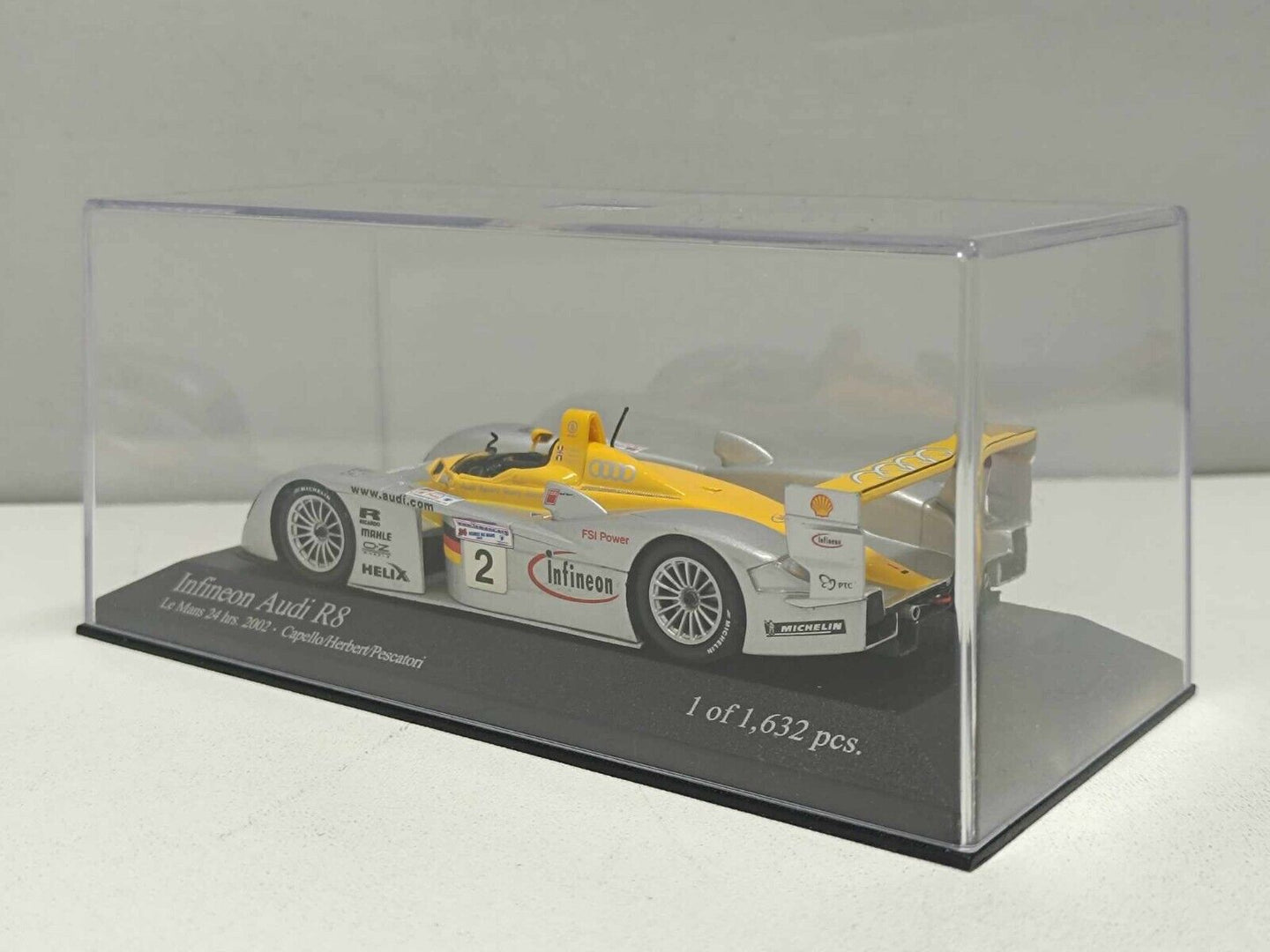 Infineon Audi R8 Le Mans 24 hrs 2002 #2 Limited Edition Minichamps 1:43 Usato